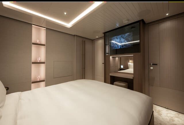 Guest stateroom